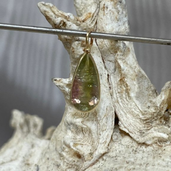 2CT Natural Pink Green Watermelon Tourmaline Pear Shape in Solid 14K Yellow Gold - Picture 8 of 8
